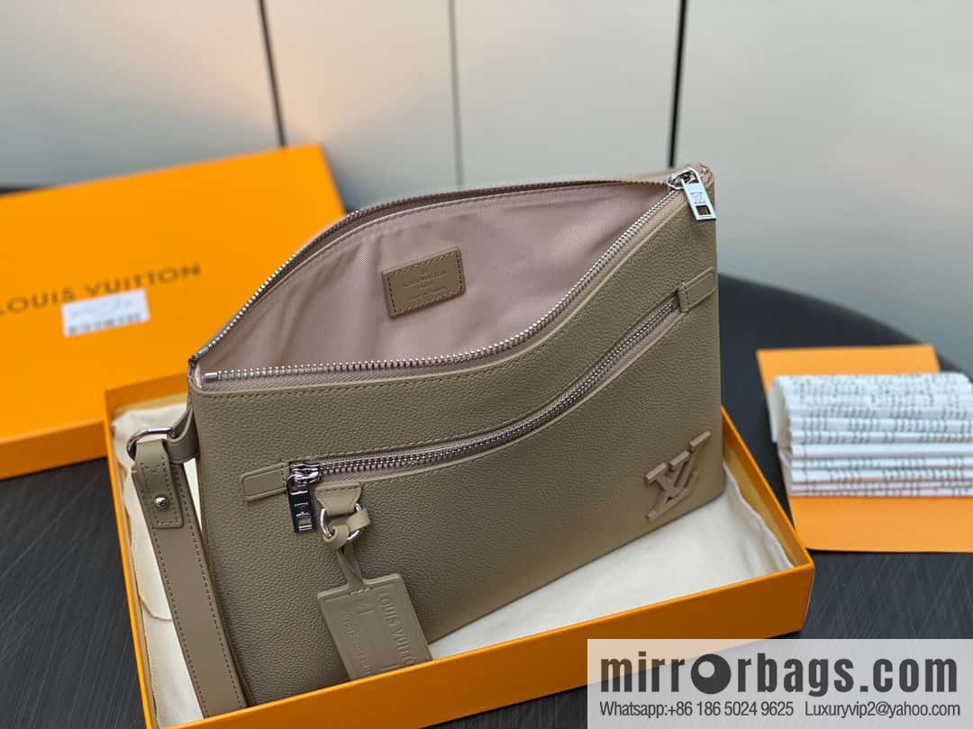 [Premium‑quality] M69837 apricot, full leather M82278 clutch bag series