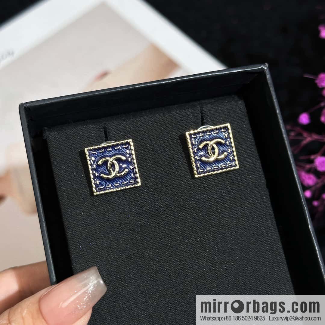 ❗️New ❗️☀️ new ☑️ chanel c1 double c denim square stud earrings ☀️