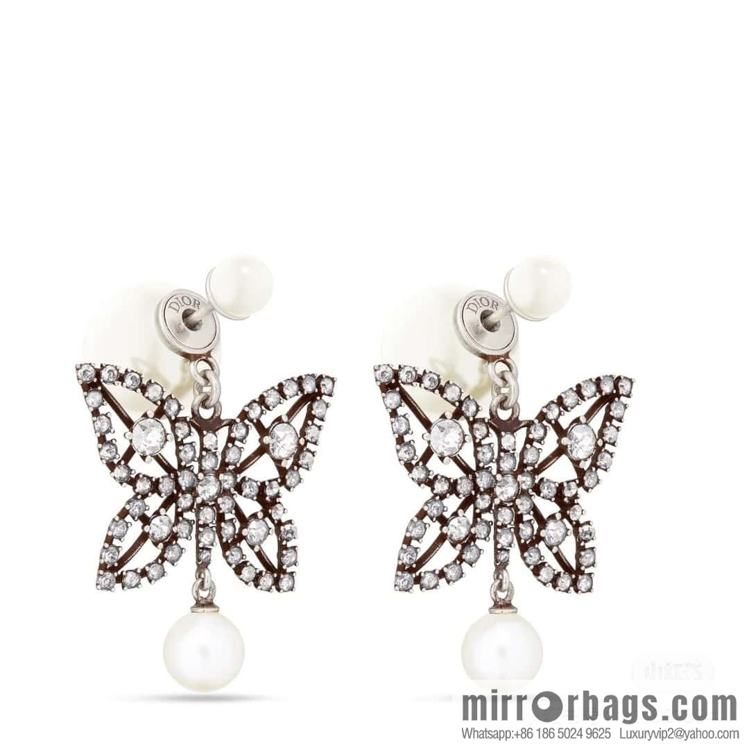 New ☑️ DIOR size pearl bow stud earrings