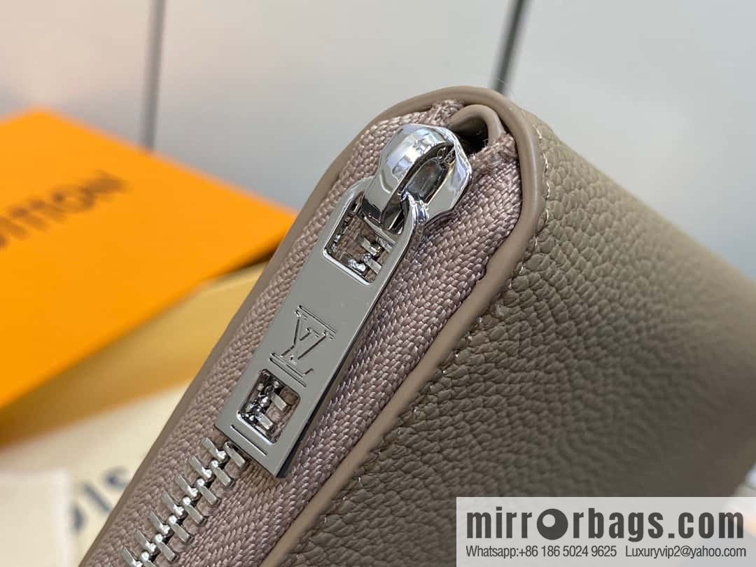 [Premium‑quality] M81810 apricot, full leather, single zipper wallet series Zippy Aer zipper wallet m81767 81743 LV Aerogram leather (fabric) zipper wallet