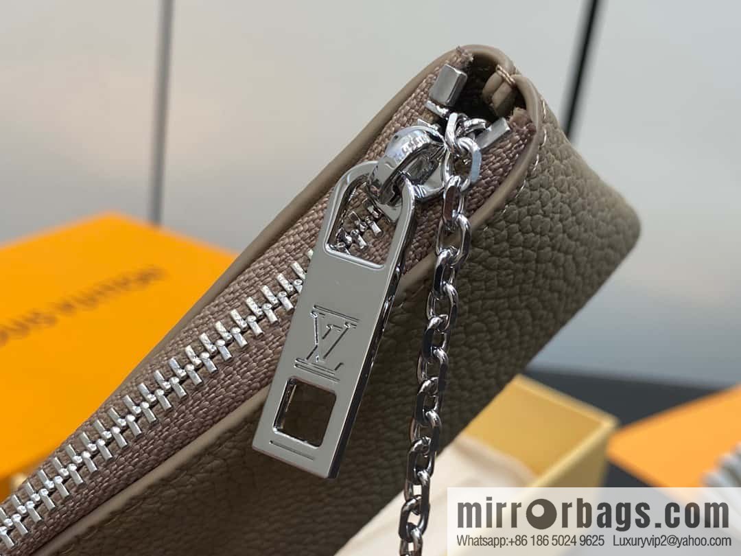 [Boutique‑grade] M81031 apricot, full leather key bag wallet series POCHETTE CLE key bag