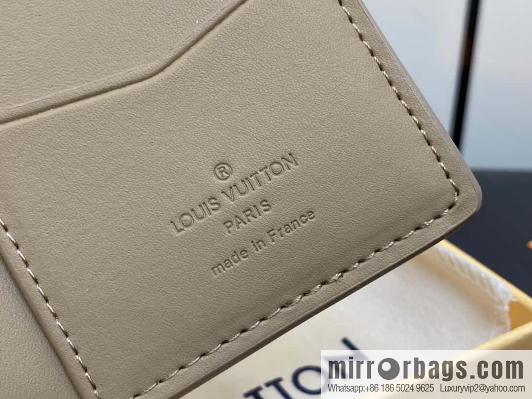 [Boutique‑grade] M81730 apricot, full leather card holder wallet series, pocket Aer wallet M81730 69979 New LV Aerogram pocket wallet
