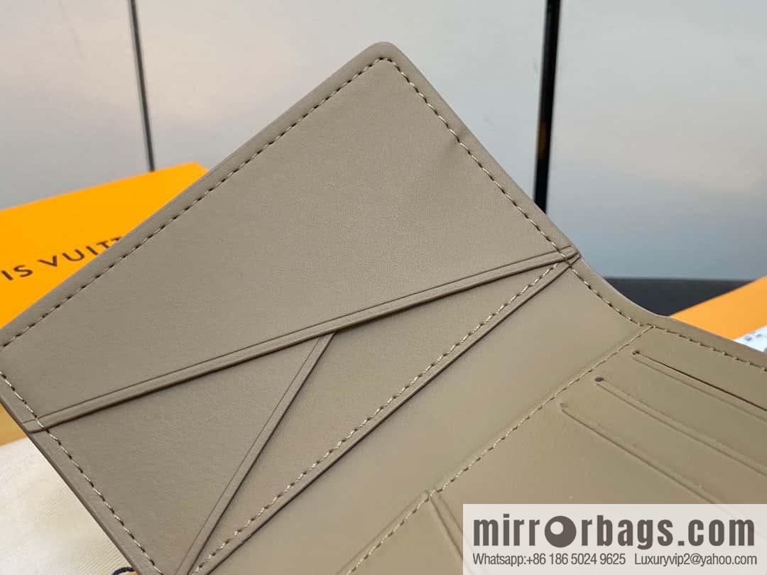 [Boutique‑grade] M81730 apricot, full leather card holder wallet series, pocket Aer wallet M81730 69979 New LV Aerogram pocket wallet