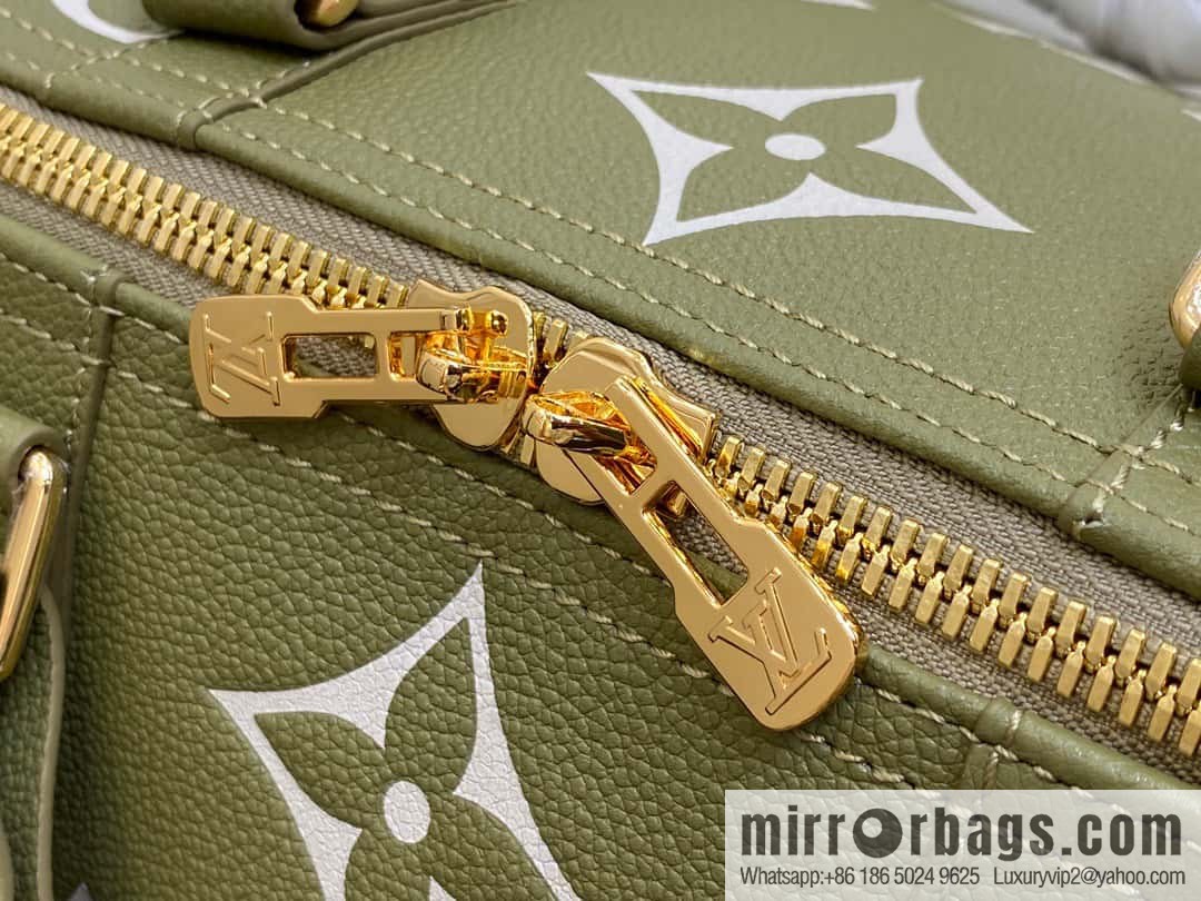 [Boutique‑grade] M46671 grass green, full leather embossed silk screen printing travel bag series Keepall Bandoulière 45 travel bag M46670 M46671