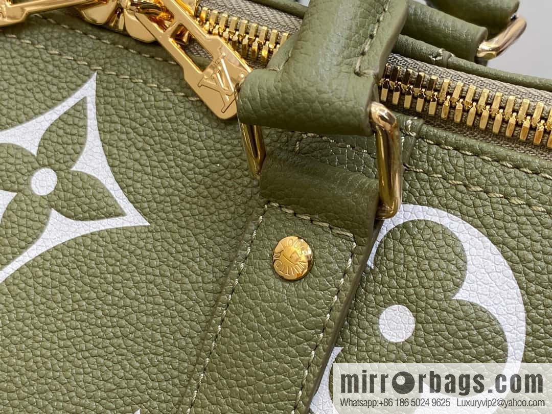 [Boutique‑grade] M46671 grass green, full leather embossed silk screen printing travel bag series Keepall Bandoulière 45 travel bag M46670 M46671