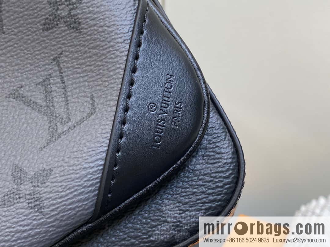 [Boutique‑grade] M69443 black flower, new version, men's bag three-piece messenger bag series Trio messenger bag