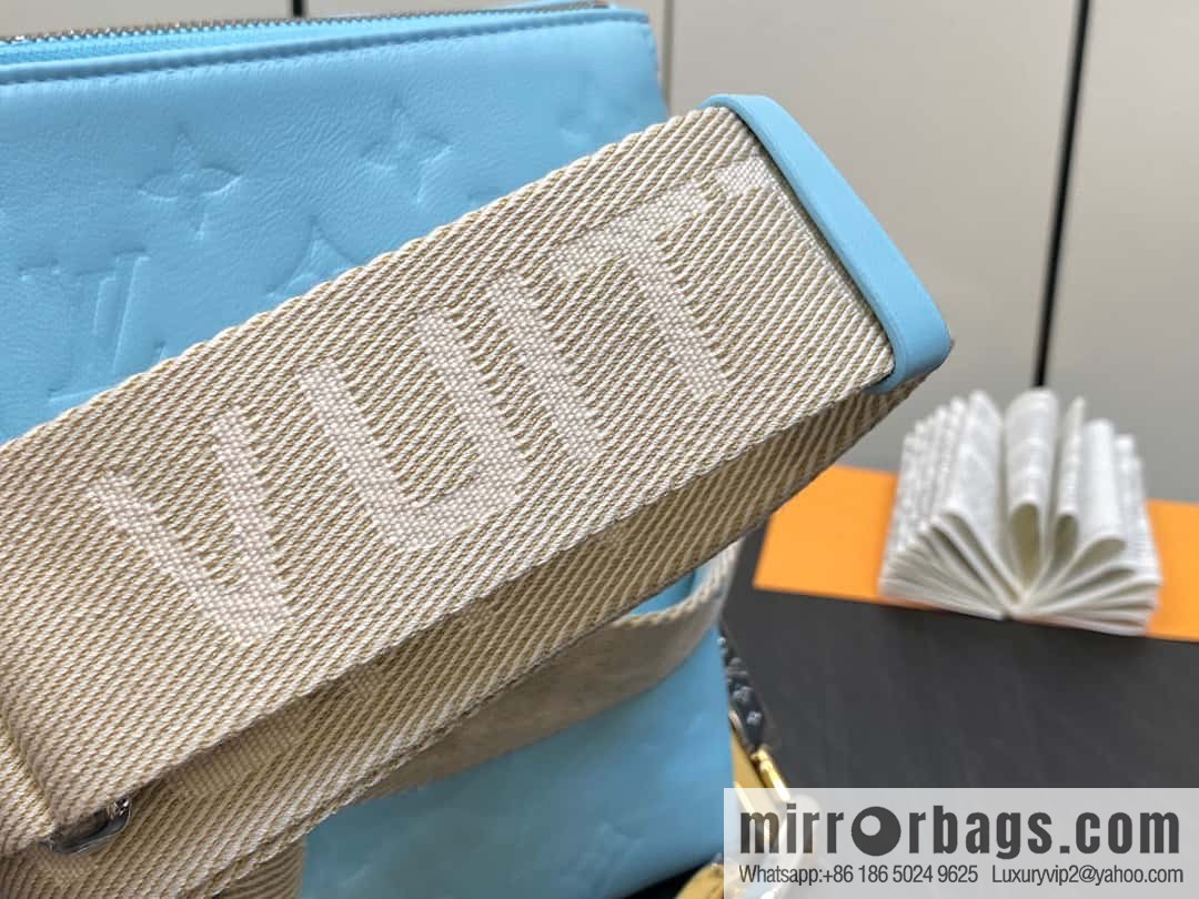 [Boutique‑grade] M22394 blue-green, full leather chain bag series, this Coussin small handbag.