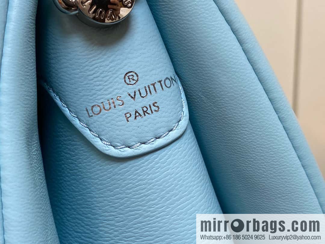 [Boutique‑grade] M22394 blue-green, full leather chain bag series, this Coussin small handbag.