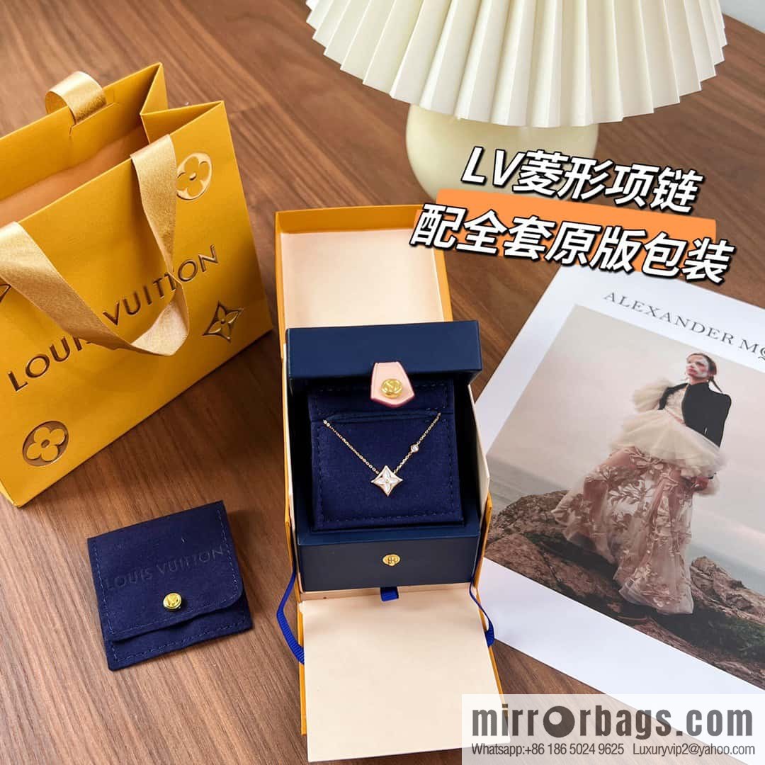 ☀Louis Vuitton Louis Vuitton LV diamond fritillary necklace ☀