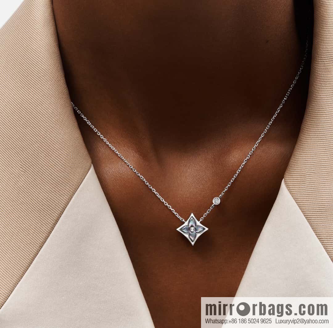 ☀Louis Vuitton Louis Vuitton LV diamond fritillary necklace ☀
