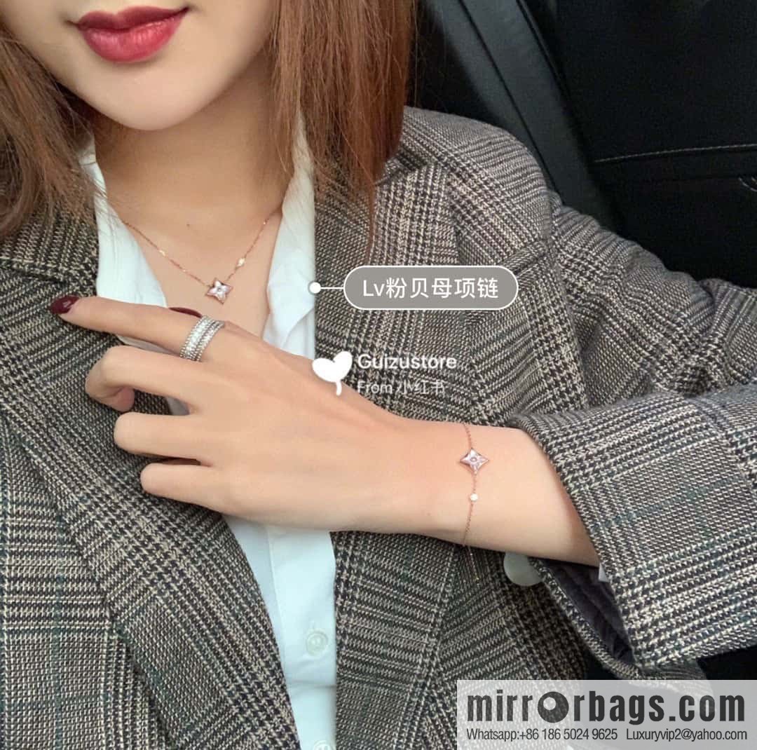 ☀Louis Vuitton Louis Vuitton LV diamond fritillary necklace ☀