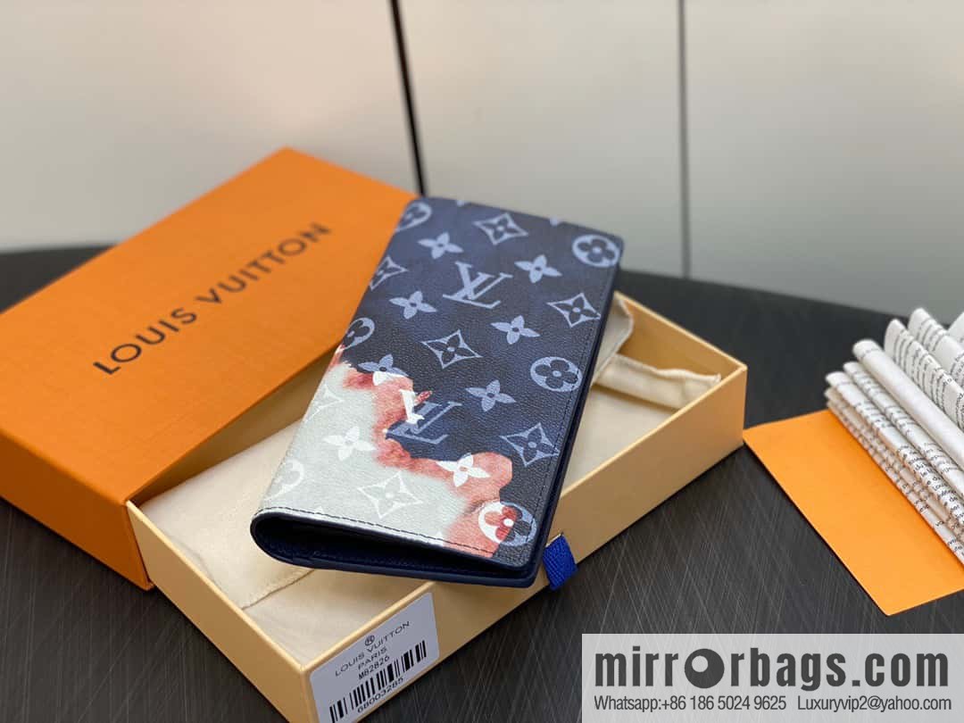 [Boutique‑grade] M82826 blue, flame suit clip, long wallet series brazza suit clip