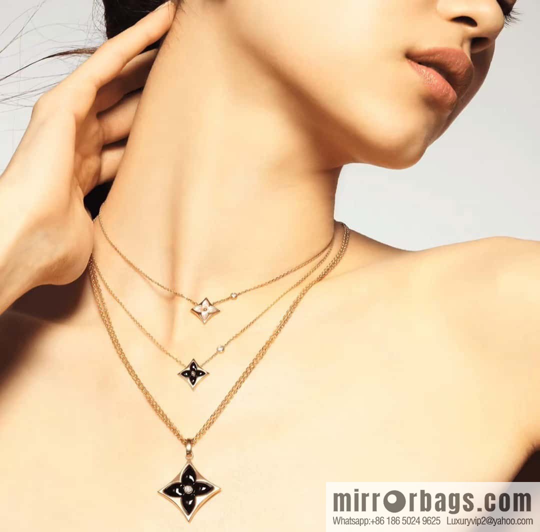 ☀Louis Vuitton Louis Vuitton LV diamond fritillary necklace ☀