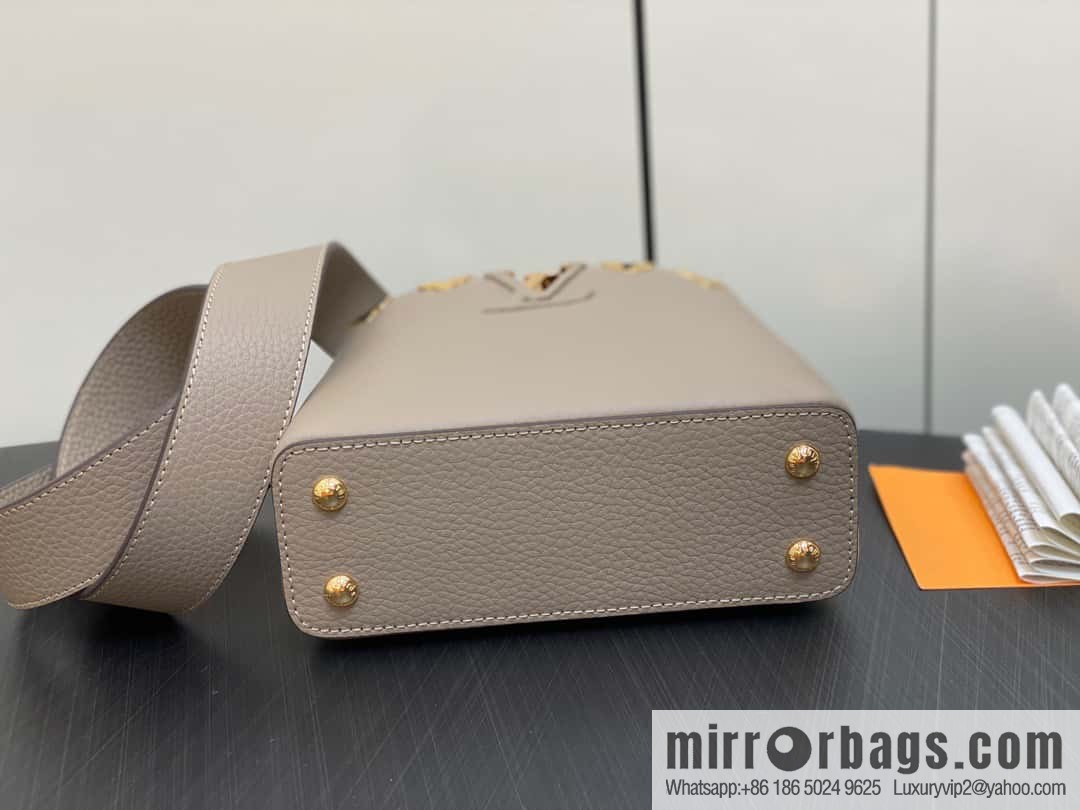 [Boutique‑grade] M24567 khaki flower crown, full leather cap, that English series Capucines mini handbag Capucines Flower Crown handbag