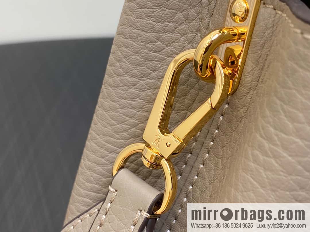 [Boutique‑grade] M24567 khaki flower crown, full leather cap, that English series Capucines mini handbag Capucines Flower Crown handbag
