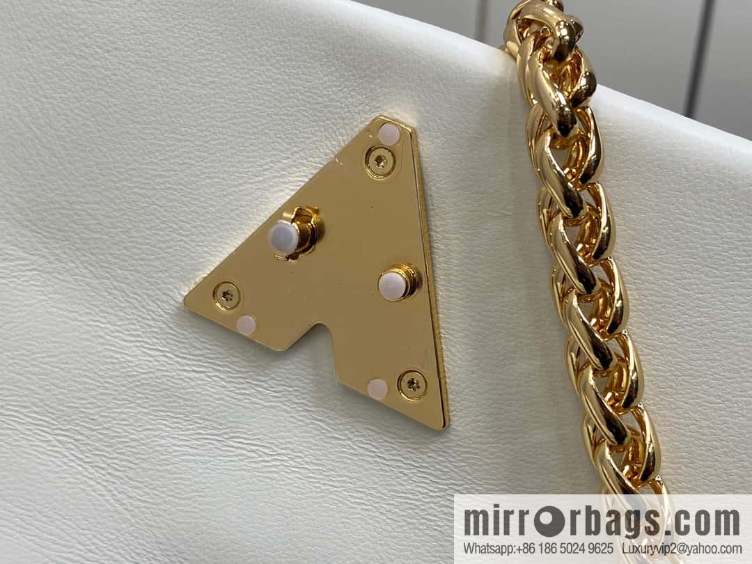 [Boutique‑grade] M22891 meters white, full leather rhombus chain bag series GO-14 Teist medium handbag M22890