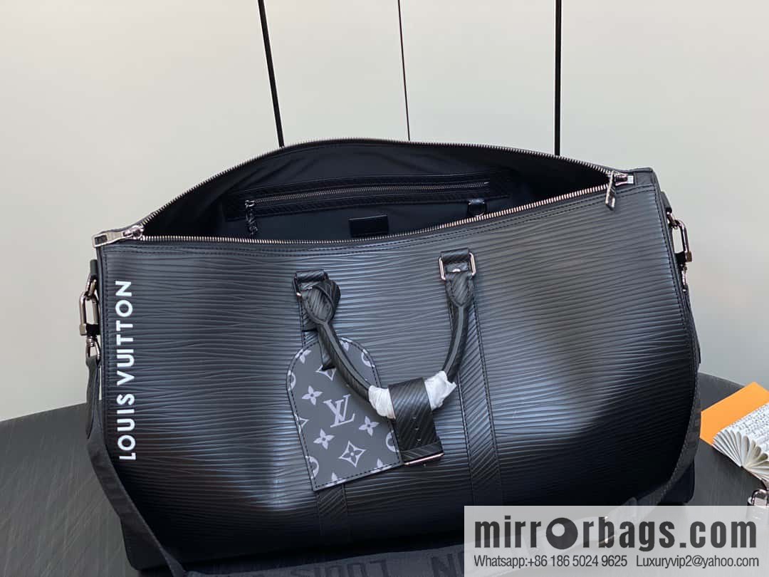 [Boutique‑grade] M23721 black epi full leather travel bag series, this Keepall Bandoulière 50 handbag