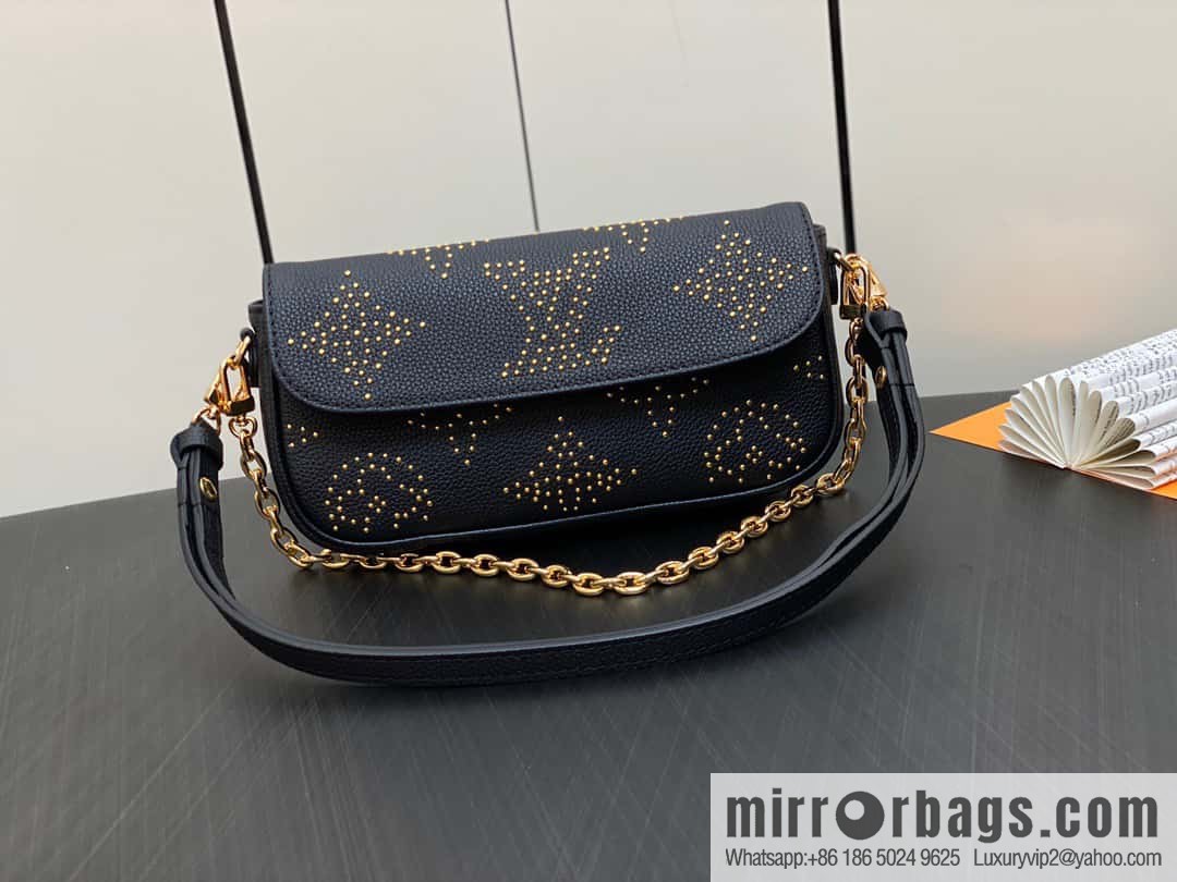 [Premium‑quality] M82653 black full leather willow nail chain bag series Wallet on Chain Ivy handbag