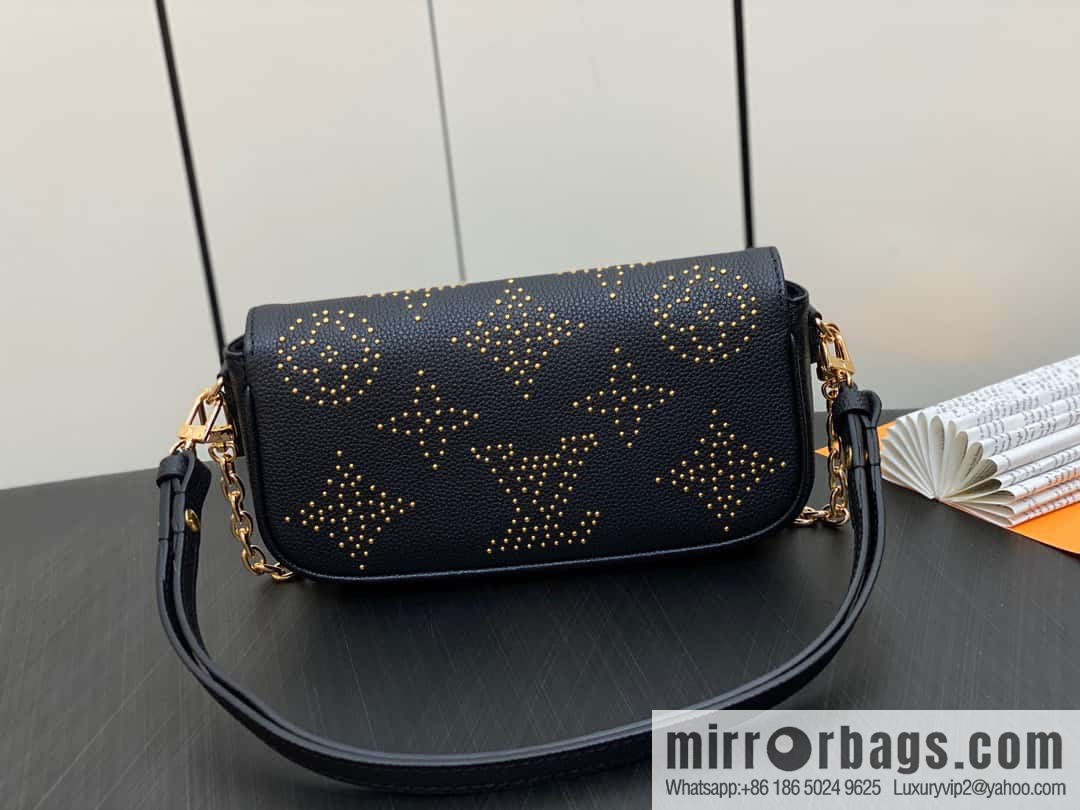 [Premium‑quality] M82653 black full leather willow nail chain bag series Wallet on Chain Ivy handbag