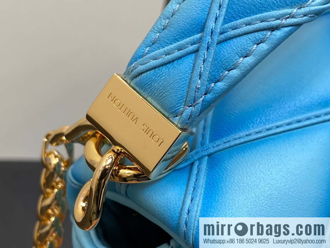 [Boutique‑grade] M22891 water blue, full leather rhombus chain bag series GO-14 Teist medium handbag M22890 GO-14 medium handbag
