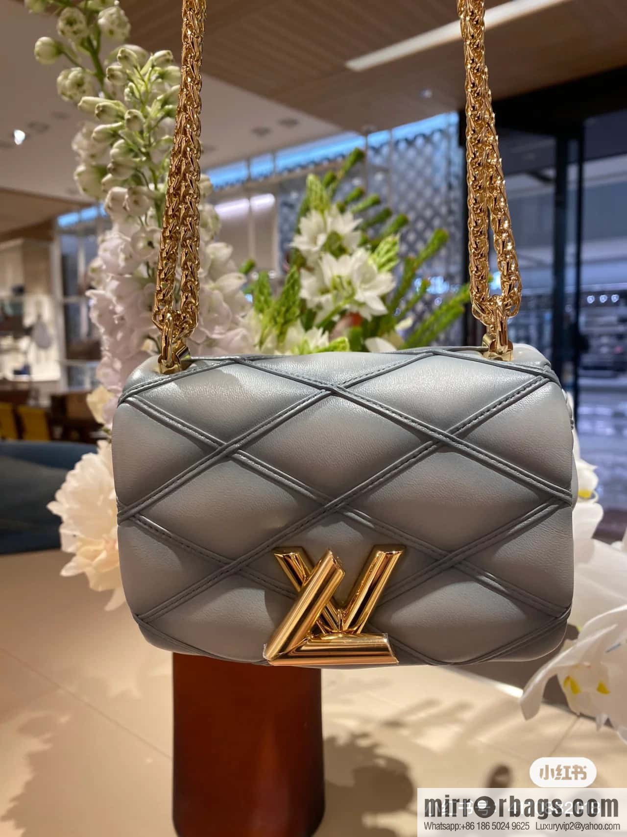 [Boutique‑grade] M23526 haze blue M82752 full leather chain bag series PICO GO-14 handbag Pico GO-14 handbag
