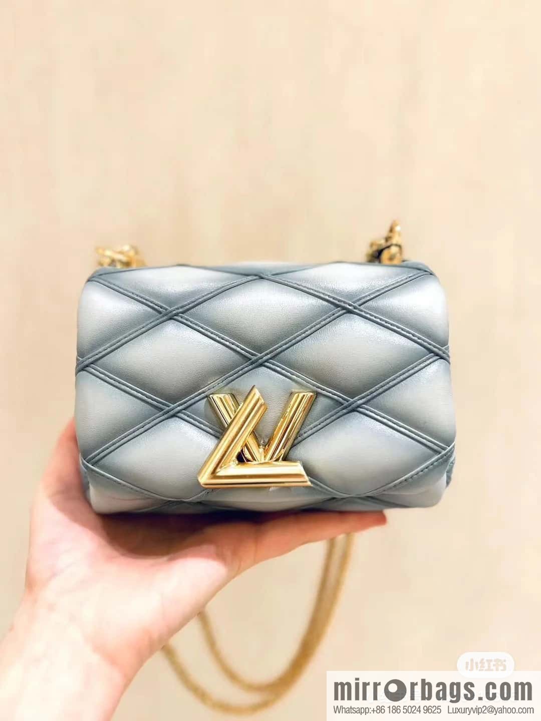 [Boutique‑grade] M23526 haze blue M82752 full leather chain bag series PICO GO-14 handbag Pico GO-14 handbag