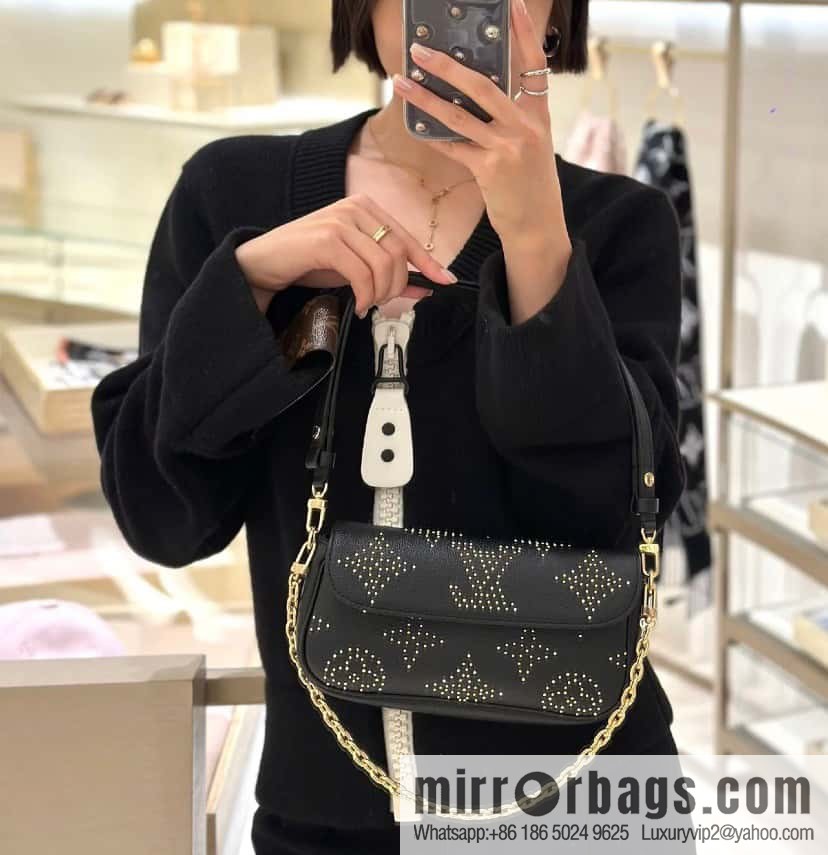 [Premium‑quality] M82653 black full leather willow nail chain bag series Wallet on Chain Ivy handbag