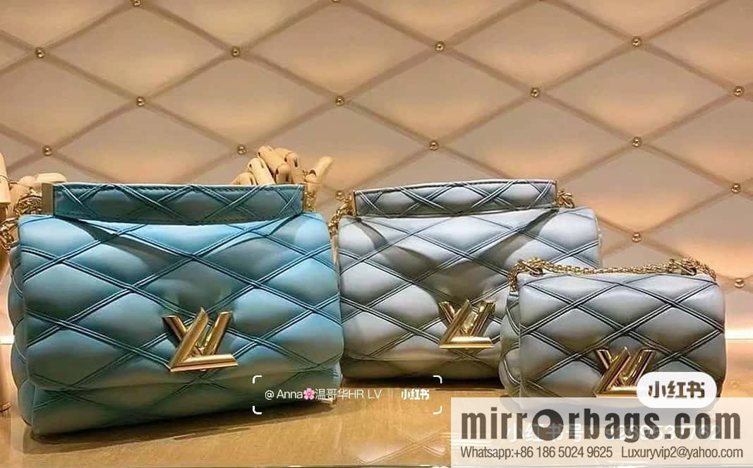 [Boutique‑grade] M23526 haze blue M82752 full leather chain bag series PICO GO-14 handbag Pico GO-14 handbag