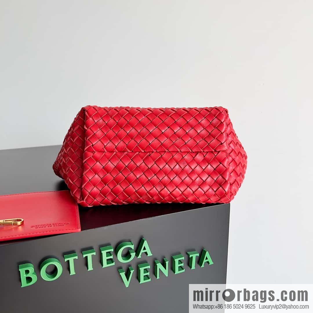 BV Mini Cabat Limited Edition mini vegetable basket BAG model; 709464 big red
