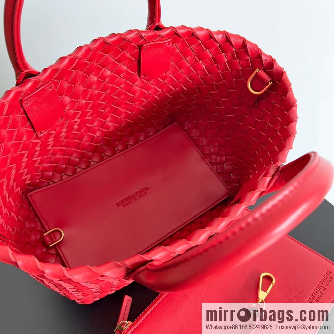 BV Mini Cabat Limited Edition mini vegetable basket BAG model; 709464 big red