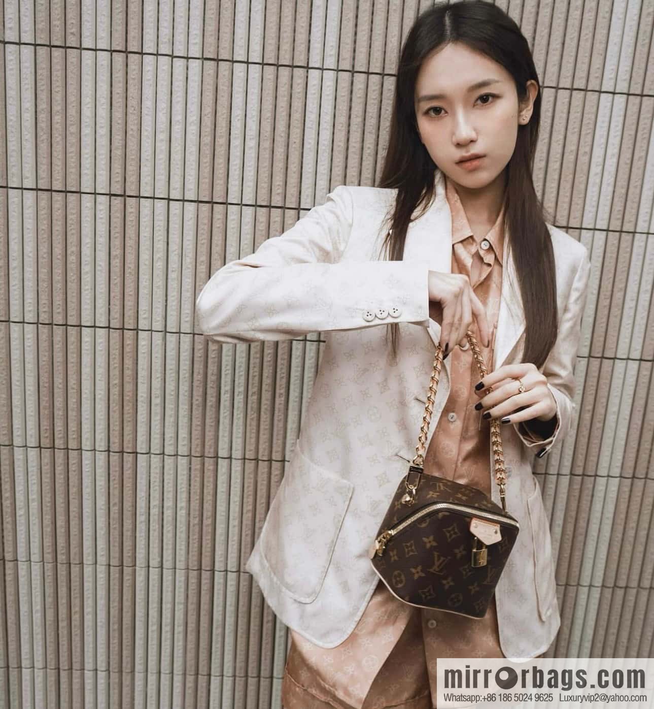 [Premium‑quality] M47096 monogram chain bag series JUST IN CASE handbag Just In Case handbag