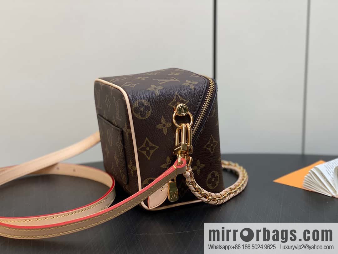 [Premium‑quality] M47096 monogram chain bag series JUST IN CASE handbag Just In Case handbag