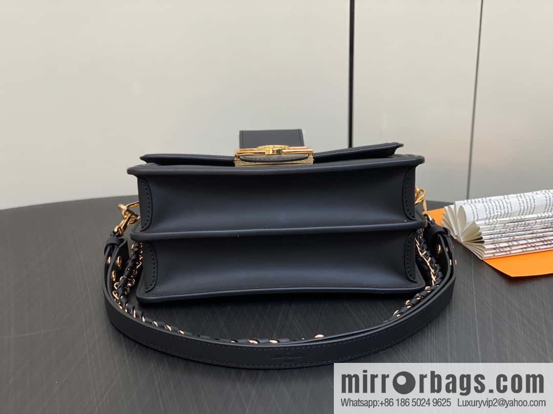 [Boutique‑grade] M56141 black epi Daphne series DAUPHINE medium handbag M23635 this Dauphine medium handbag