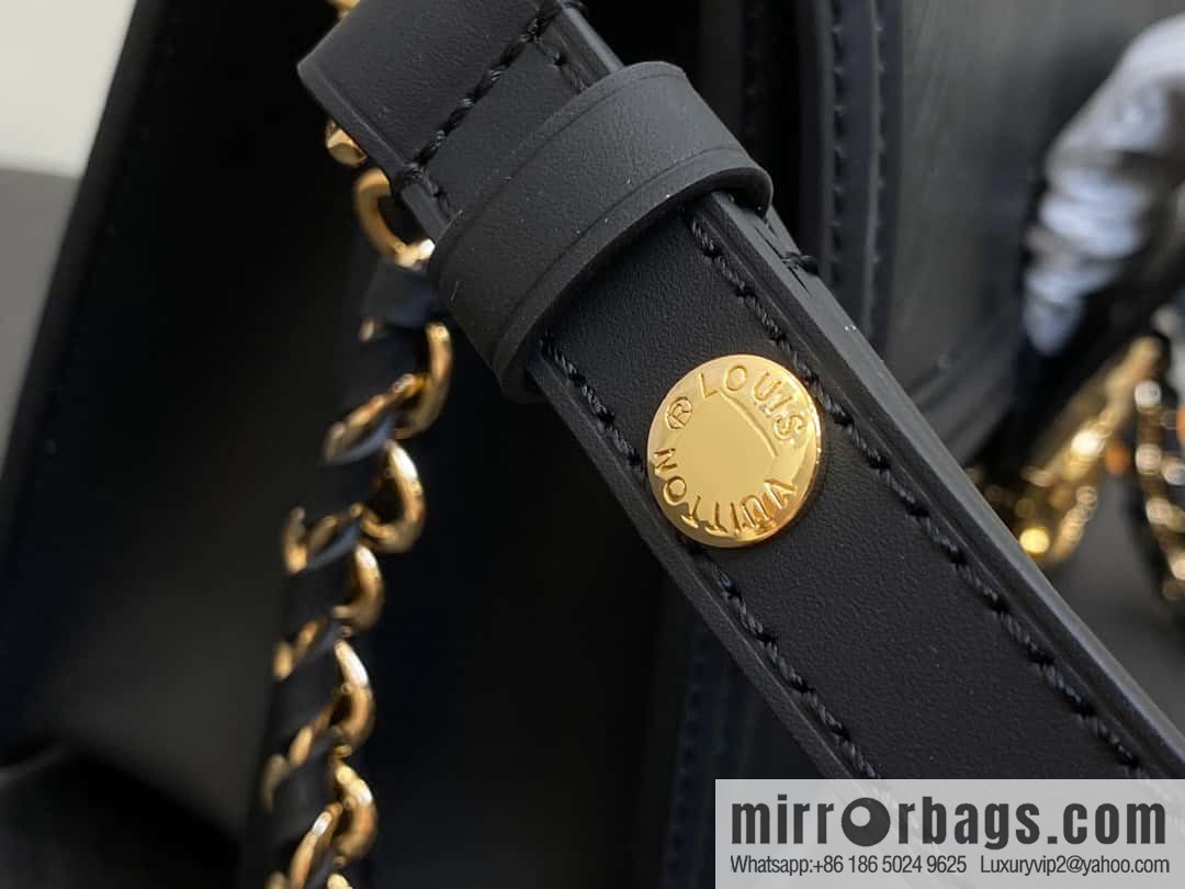 [Boutique‑grade] M56141 black epi Daphne series DAUPHINE medium handbag M23635 this Dauphine medium handbag