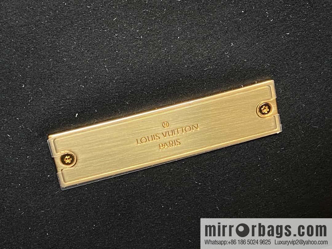 [Boutique‑grade] M56141 black epi Daphne series DAUPHINE medium handbag M23635 this Dauphine medium handbag
