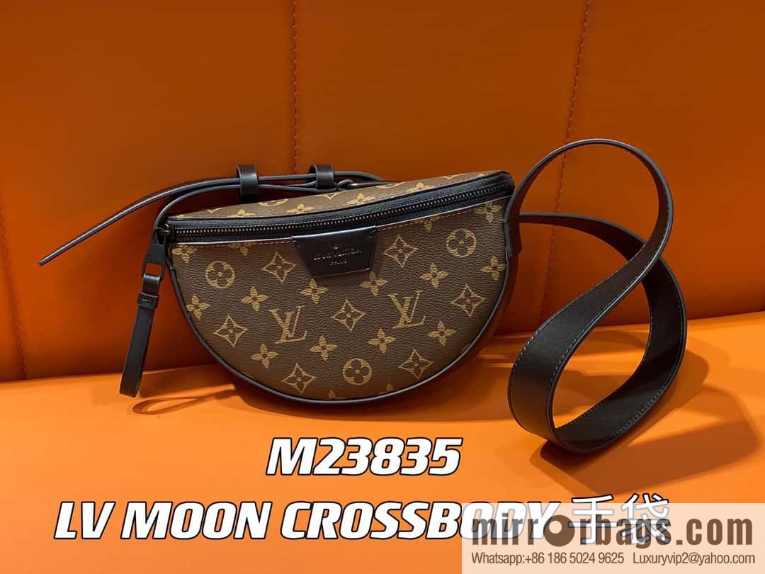 [Boutique‑grade] M23835 monogram men's bag moon bag series, new LV MOON CROSSBODY handbag in autumn and winter