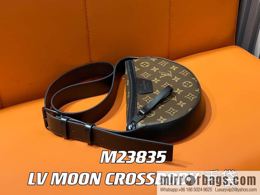 [Boutique‑grade] M23835 monogram men's bag moon bag series, new LV MOON CROSSBODY handbag in autumn and winter