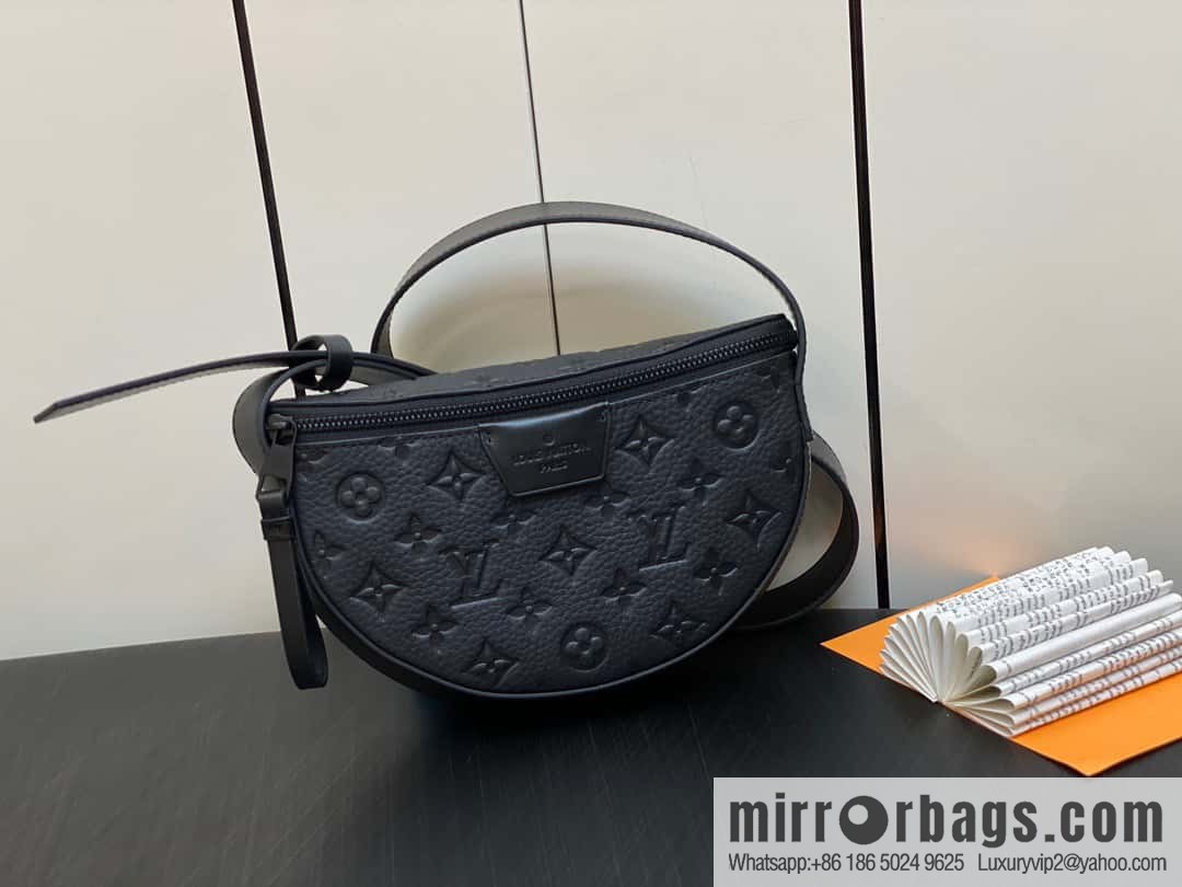 [Boutique‑grade] M23835 black full leather, men's bag moon bag series, new LV MOON CROSSBODY handbag in autumn and winter