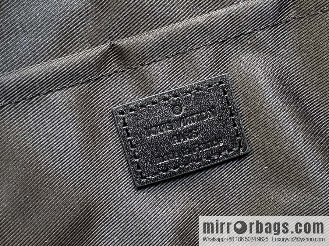 [Boutique‑grade] M23835 black full leather, men's bag moon bag series, new LV MOON CROSSBODY handbag in autumn and winter