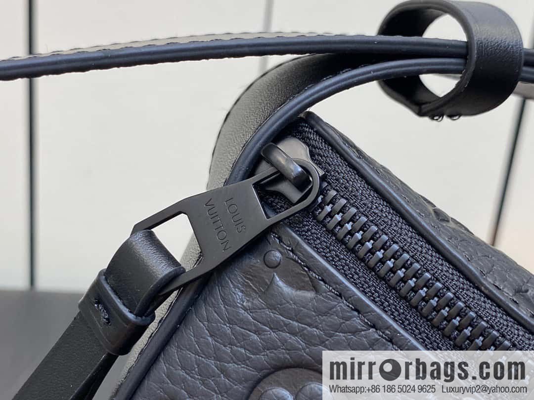 [Boutique‑grade] M23835 black full leather, men's bag moon bag series, new LV MOON CROSSBODY handbag in autumn and winter