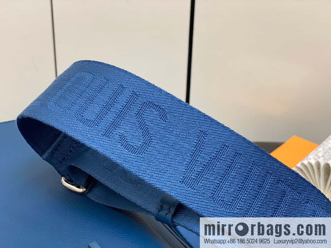 [Boutique‑grade] M23710 dark blue, full leather men's bag messenger bag series, new FASTLINE messenger bag in autumn and winter