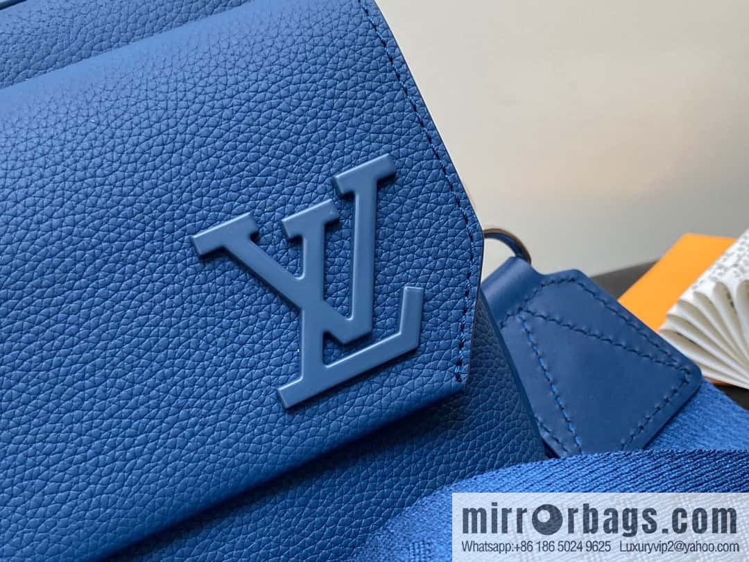 [Boutique‑grade] M23710 dark blue, full leather men's bag messenger bag series, new FASTLINE messenger bag in autumn and winter