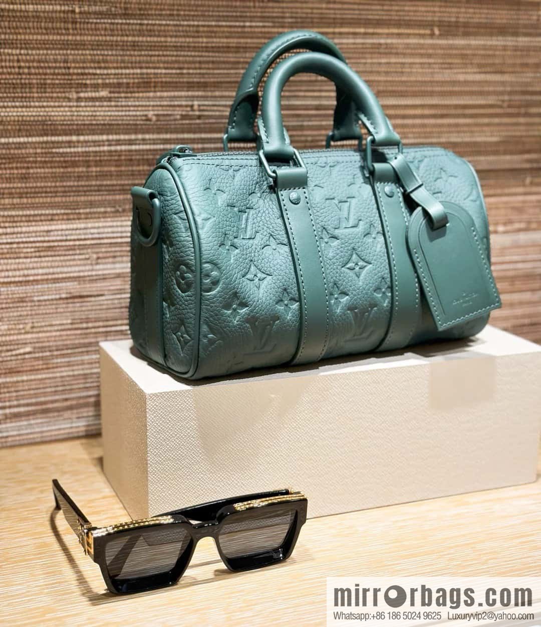 [Premium‑quality] M24432 dark green, full leather embossed pillow bag speedy series KEEPALL BANDOULIZRE 25 travel bag