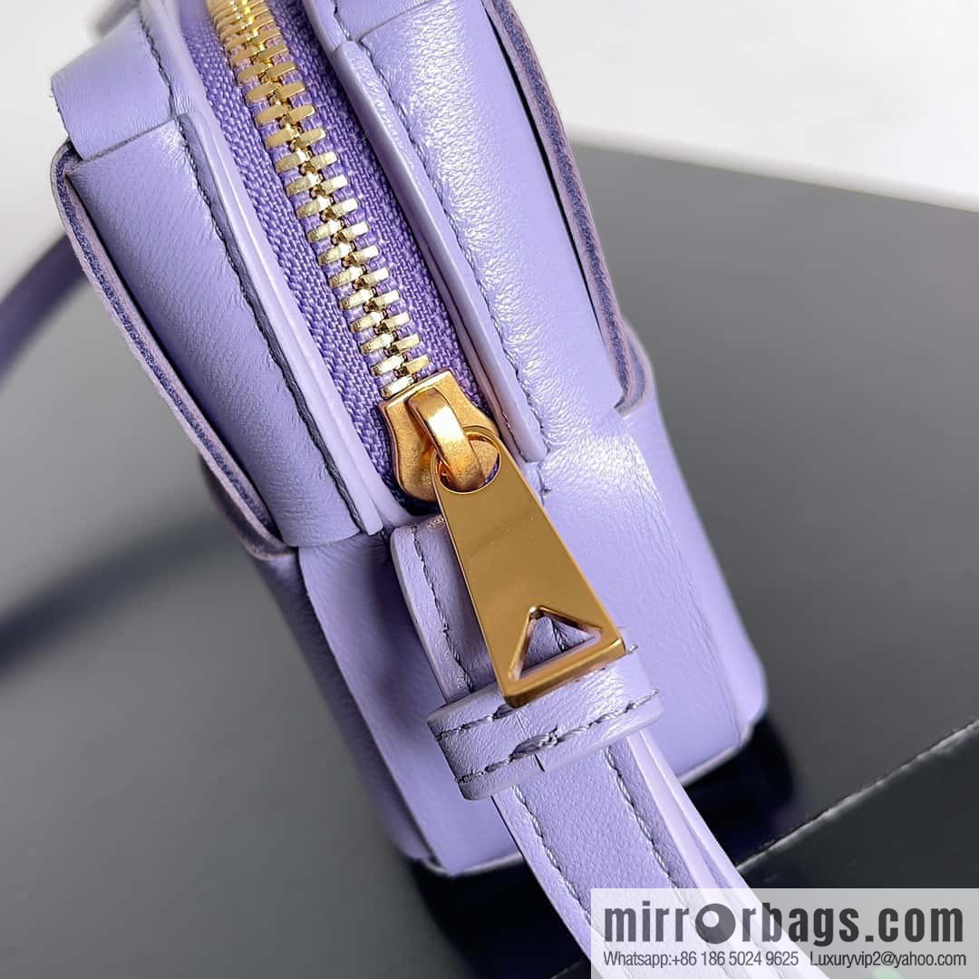 Bv early autumn new Cassette mobile phone bag, messenger bag, model; 755031 crystal purple