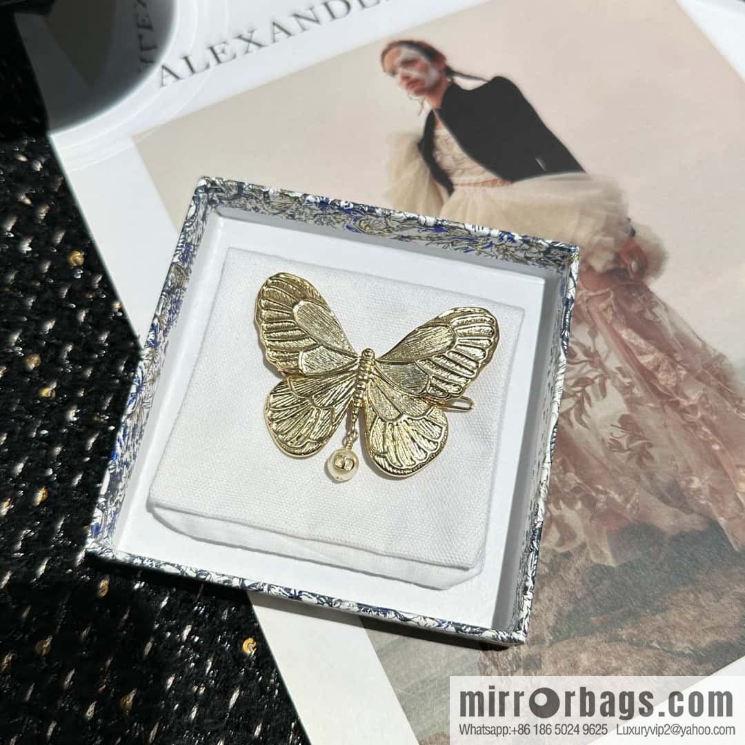 New ☑️ DIOR DIOR MÉTAMORPHOSE butterfly hairpin