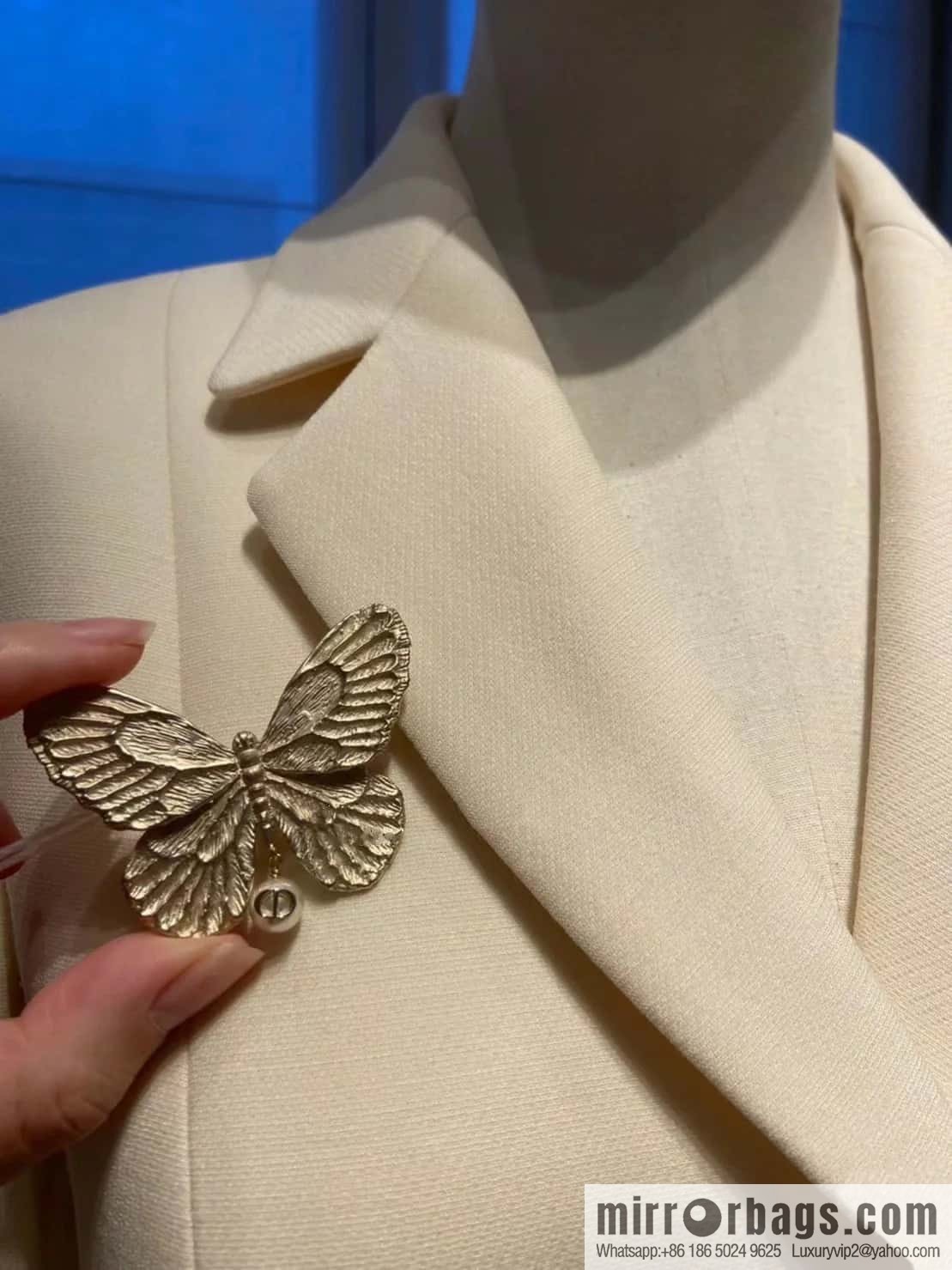 New ☑️ DIOR DIOR MÉTAMORPHOSE Butterfly Brooch