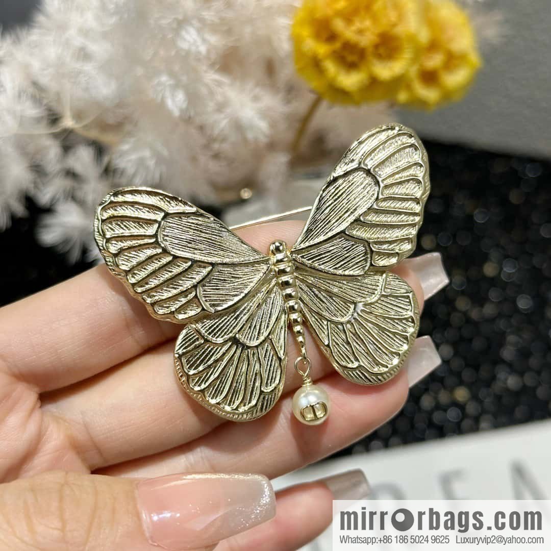 New ☑️ DIOR DIOR MÉTAMORPHOSE Butterfly Brooch