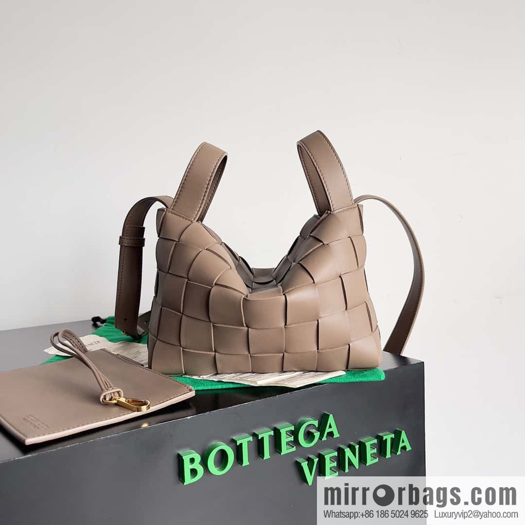BV bowling bag model number: 755132