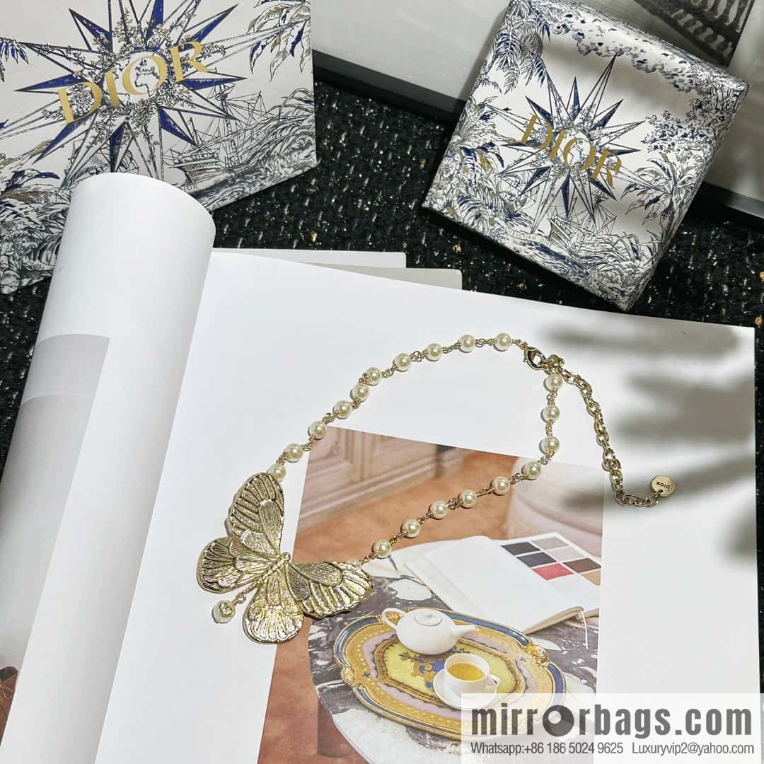 New ☑️ Dior Golden Butterfly Pearl CD Necklace