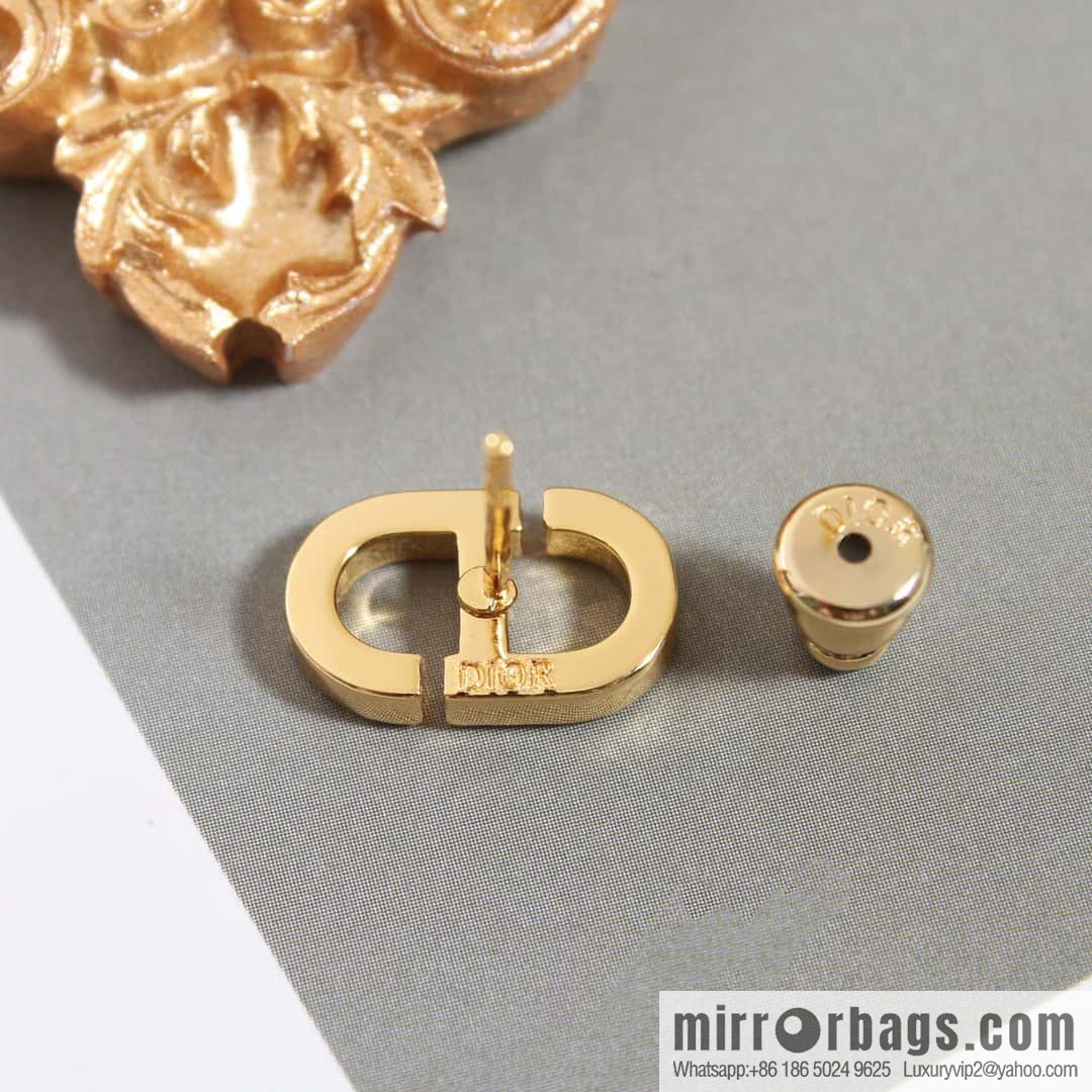 New ☑️ Dior full diamond CD stud earrings
